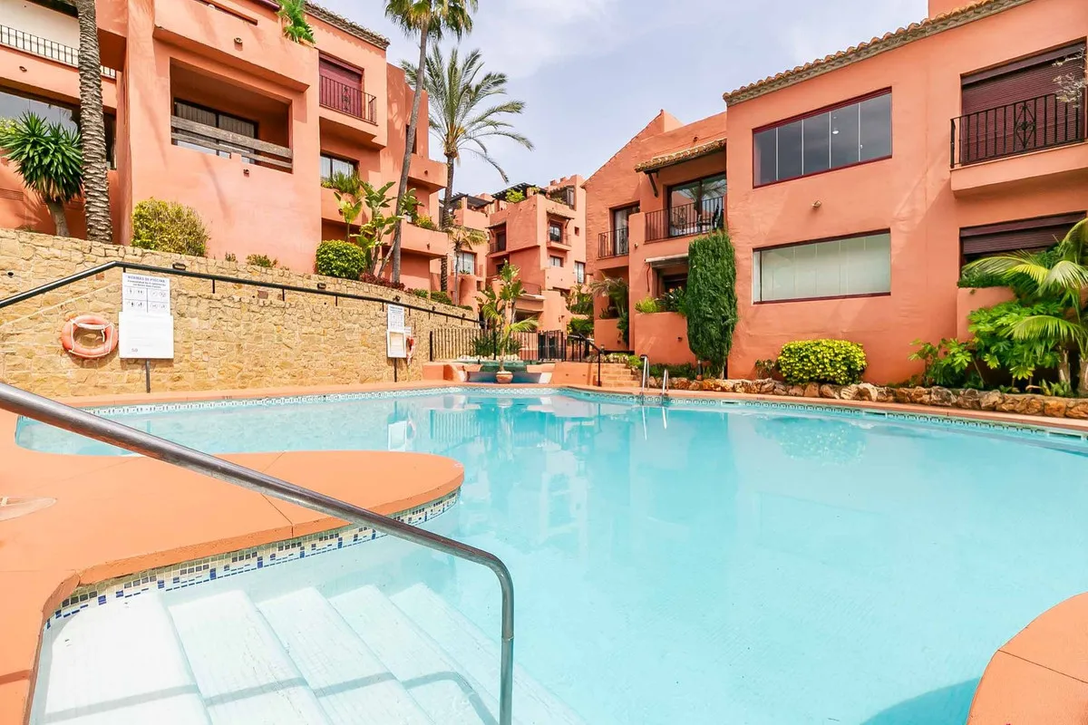 06092d1a-74c3-421c-89cd-535229e0c77e