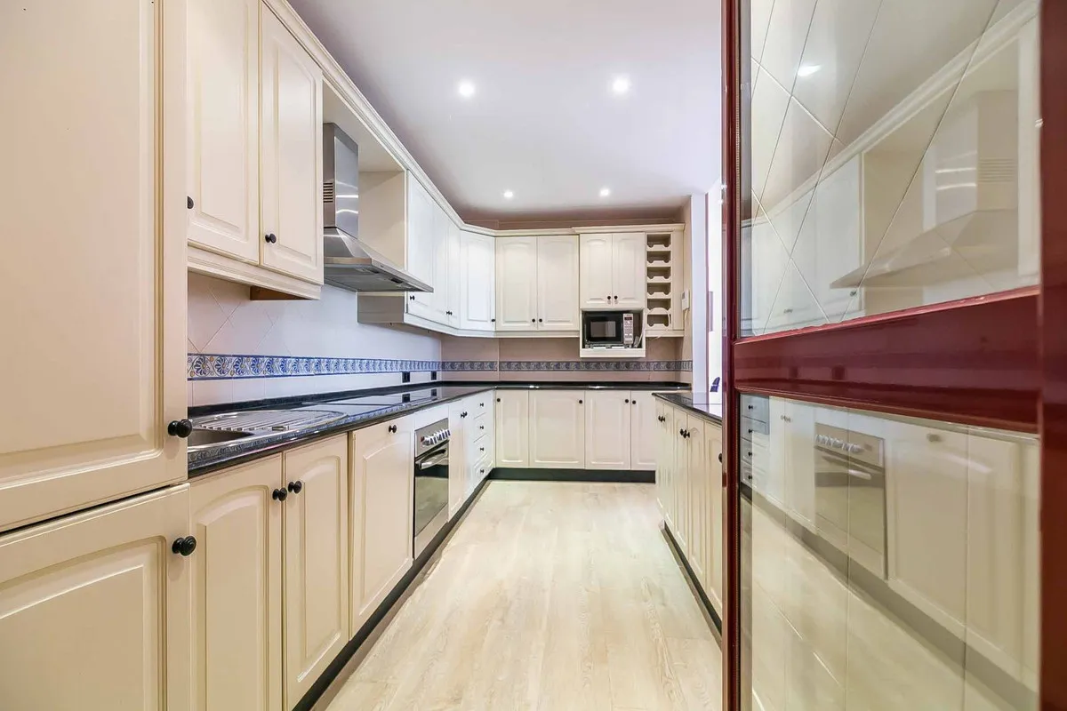 292672f5-db0e-4881-aa0f-12ef77f27e55