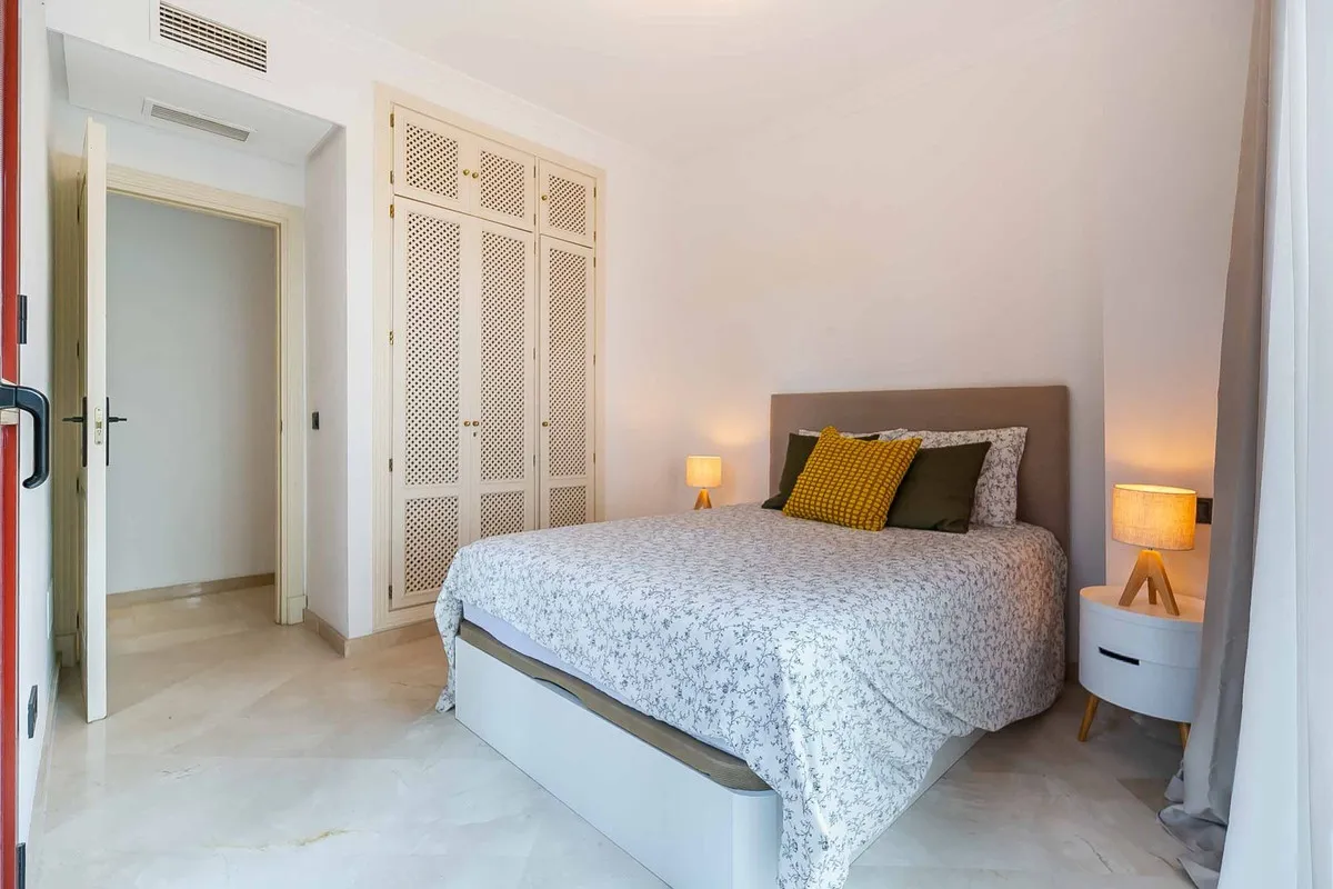 c6594642-e616-4e08-bc4b-5ad2caa1fdc2