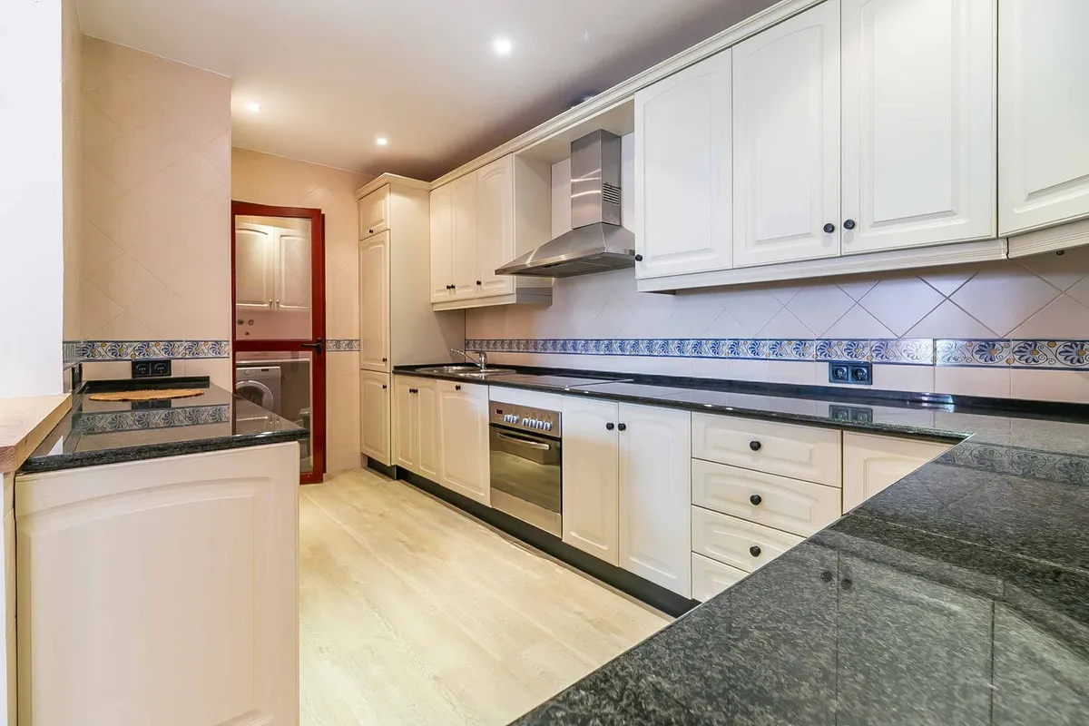 d8505d40-53b1-4273-9bbf-85f177ceedba