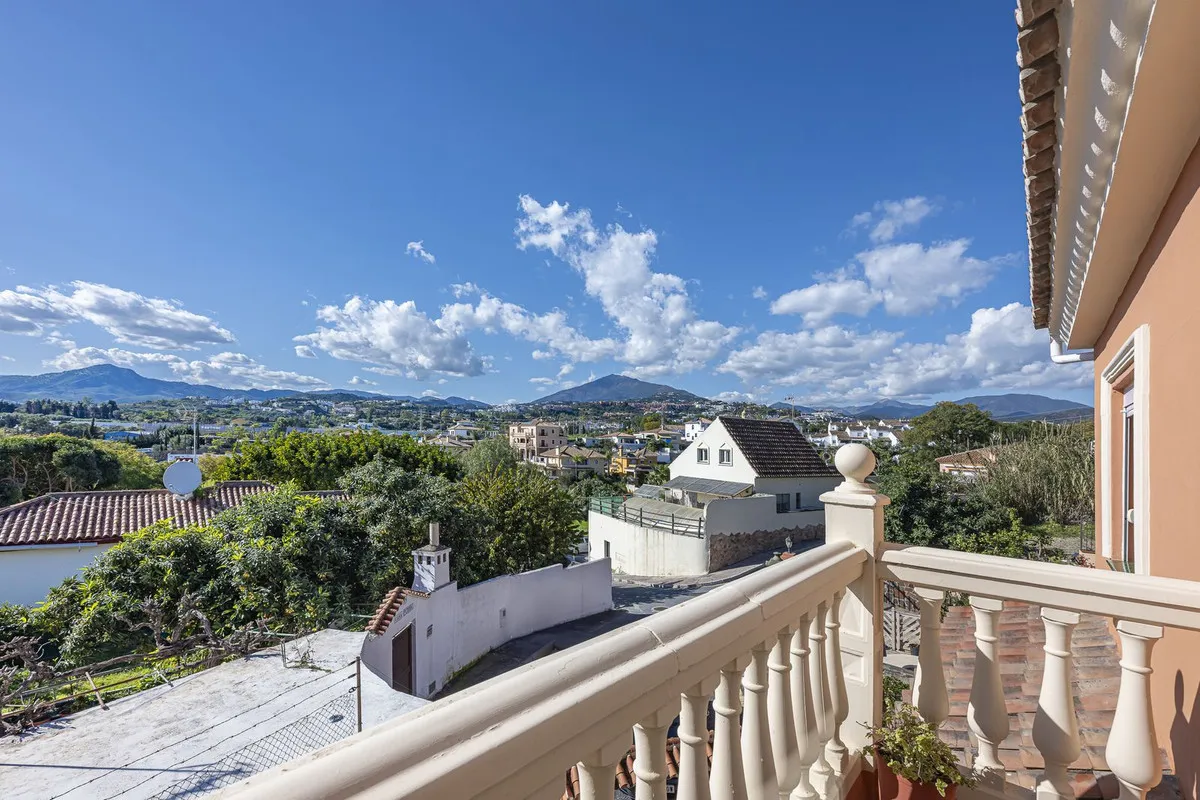 170546c9-8681-47b2-9ca6-42bc4a7e71cd