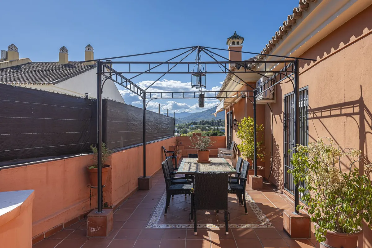 2056b682-9f19-4702-ad76-89faacb757a3