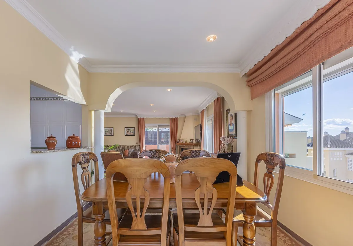 ed3ecbb5-00f6-4300-9ca1-6b1432694970