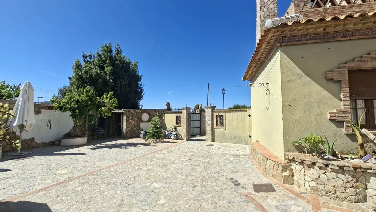 396f1489-7a76-4661-86c1-5af3338b2f75