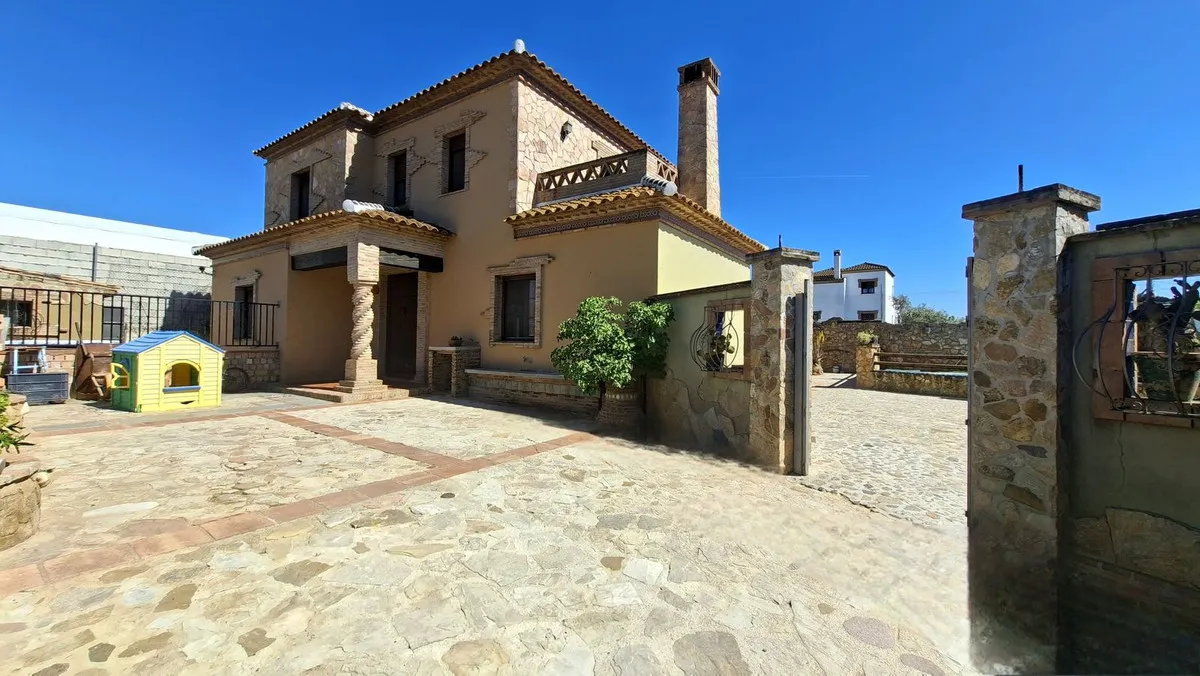 d25315c5-b585-458c-b796-401dadf8481e