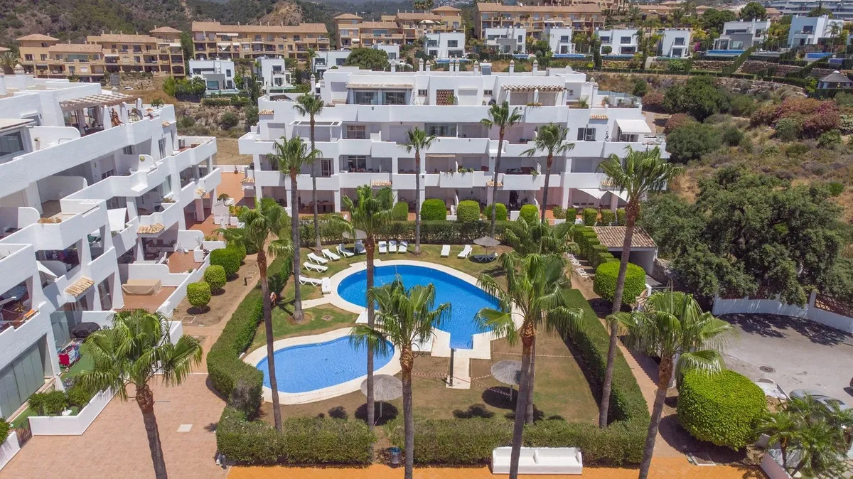 12ff54f7-9bbe-43e8-9df6-e139f35b5148