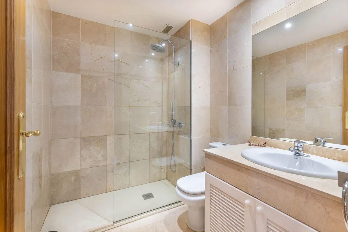 4281efb9-a3d5-4d2d-9b36-8f03df2b03ee