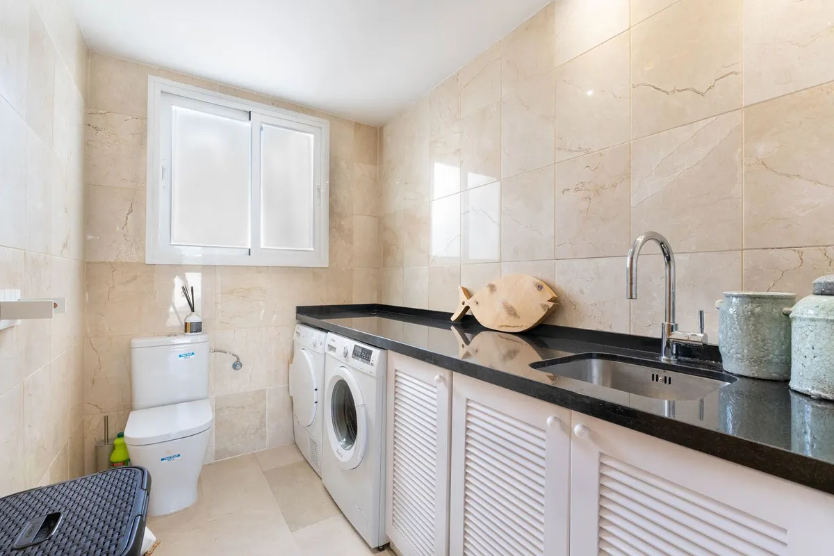 732ecd6b-de74-47ce-ba95-579e19584d32