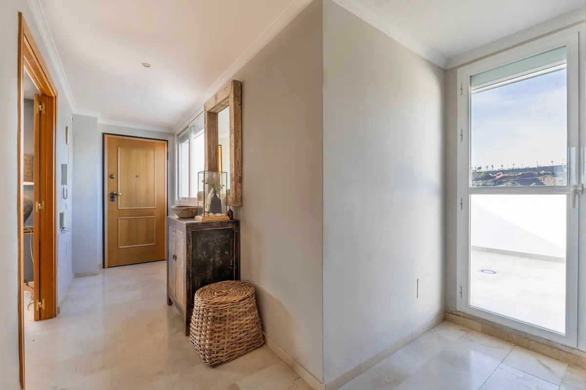 81ceadab-9aa3-4085-ab10-3f1b8084a704