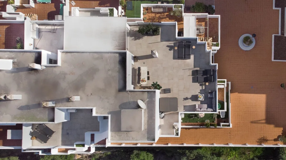 dda19509-5c1a-49d4-a97b-549cf2b50425