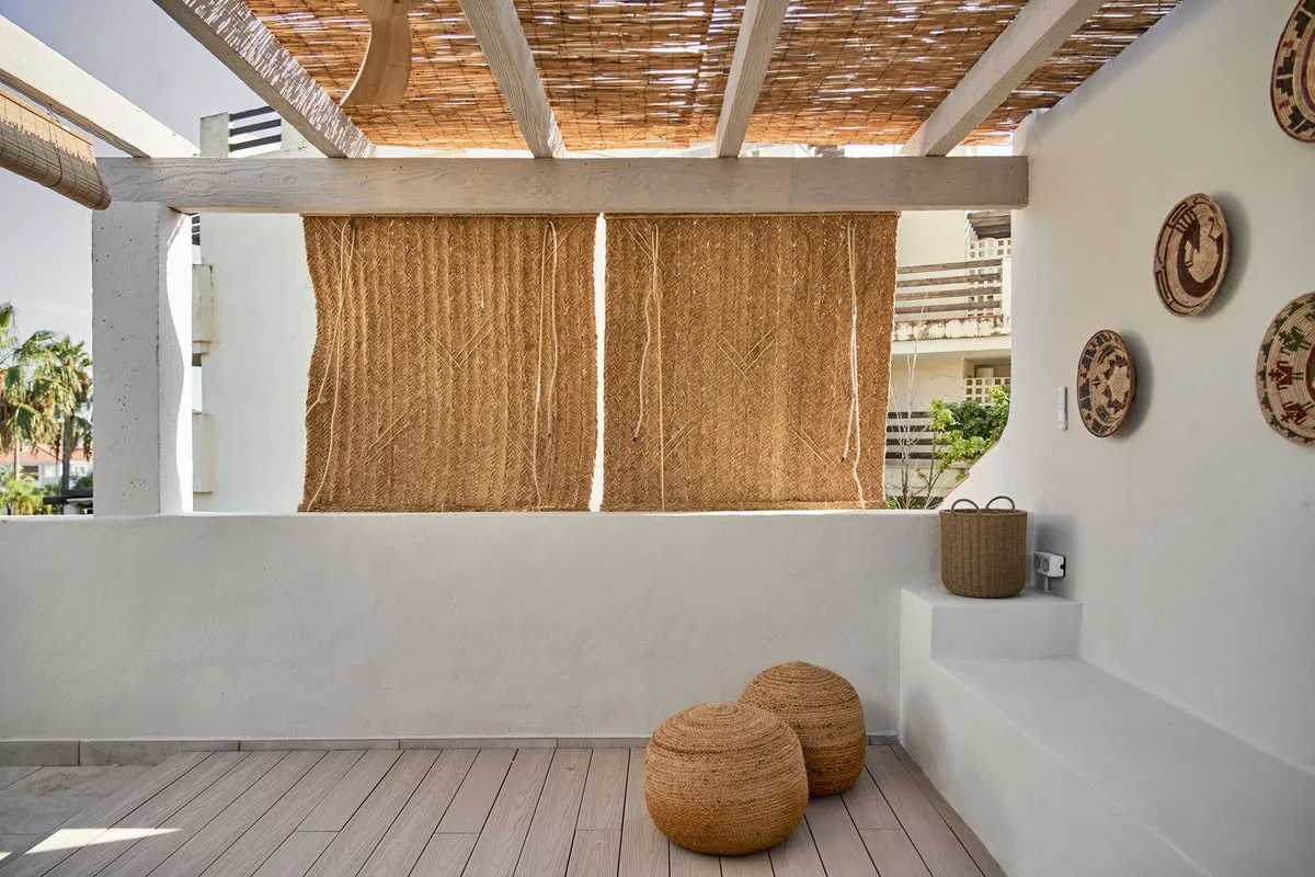 0c980c1d-6103-4779-a801-24bffa053def