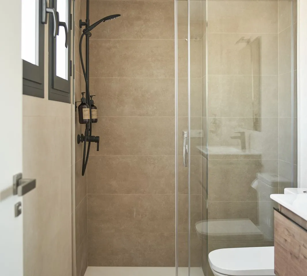 4231d6e5-ebc2-462f-9197-2f680fc49232