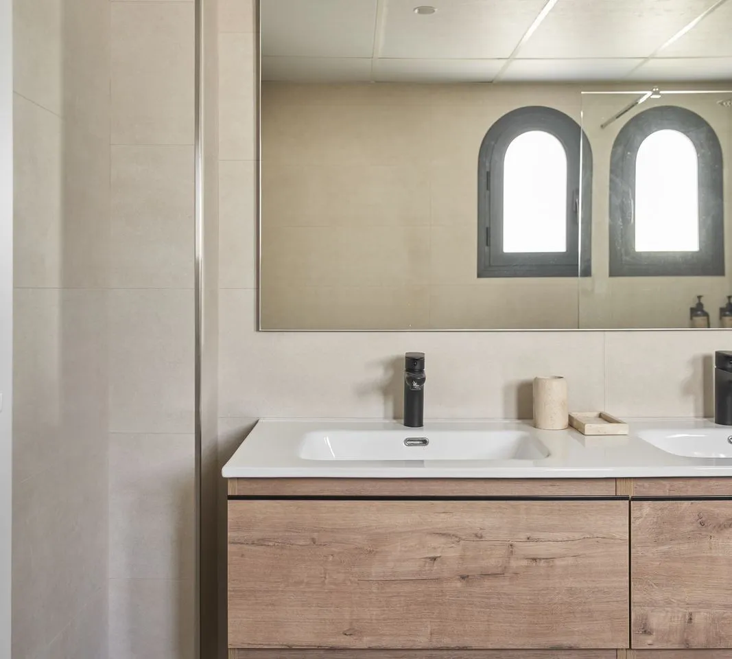 ba7c346a-1ae2-4d88-b9bb-ff879c780616