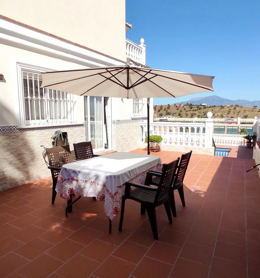 2e9ff3e7-a37c-4866-9693-72c0eb60b544