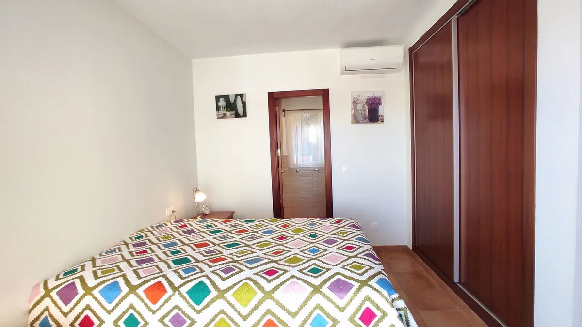 781c9c3b-c696-41e8-bae5-244243125737