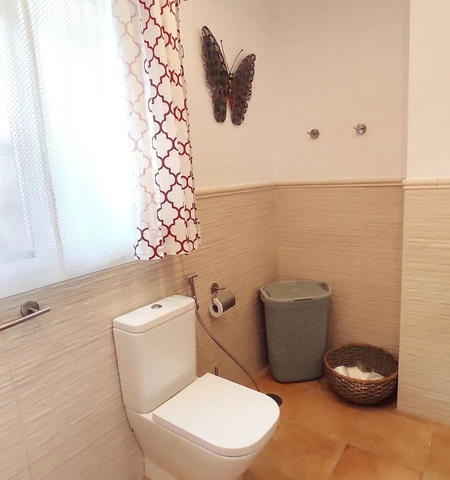 db9cc358-7787-4199-a6f5-6db54bf3f08b