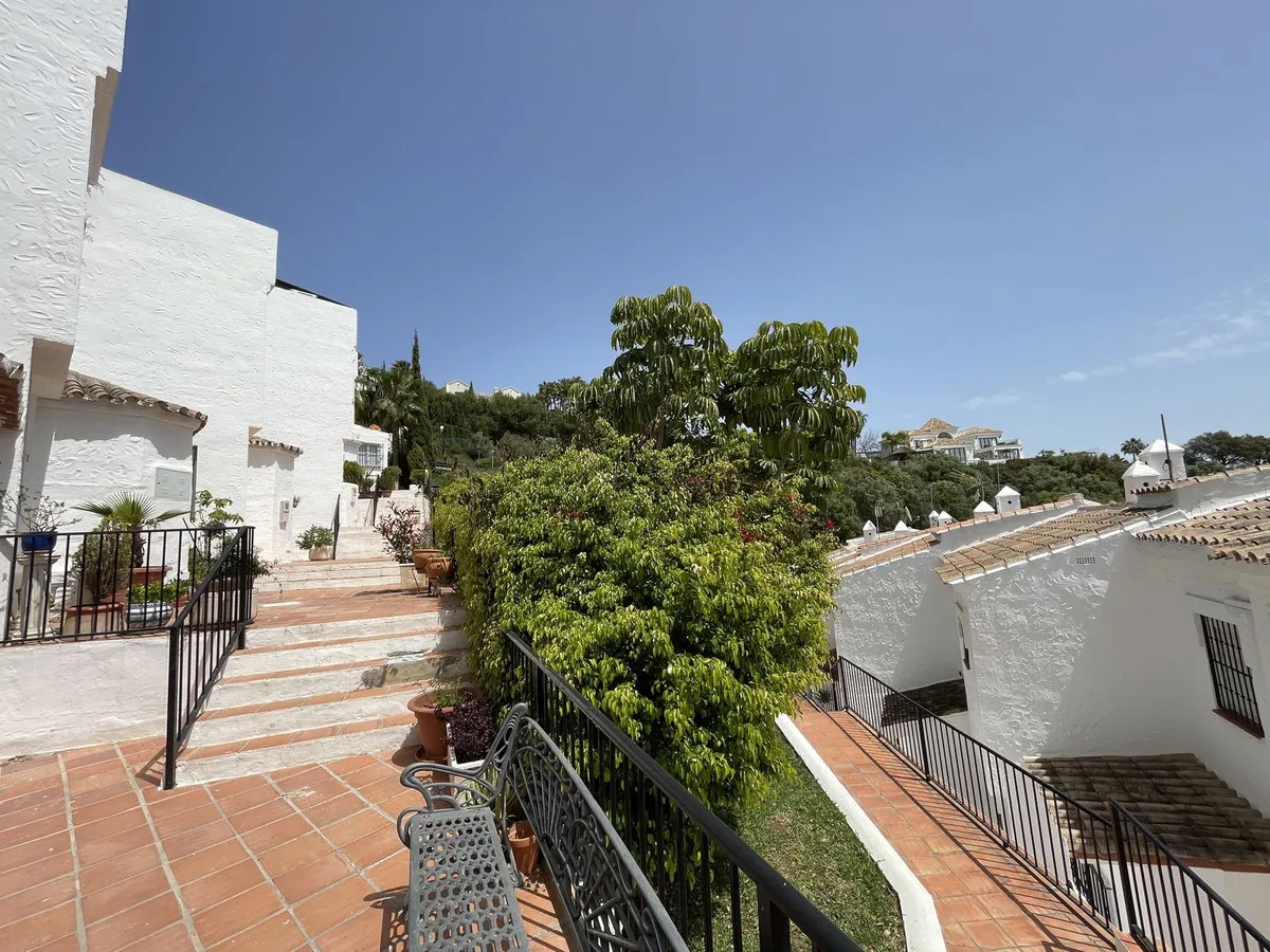 3022948f-4a42-4ac3-bbca-53f83b35183b