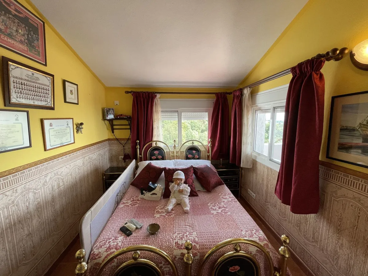 38276580-7d92-4677-89cd-8c6c0dc6c0c5