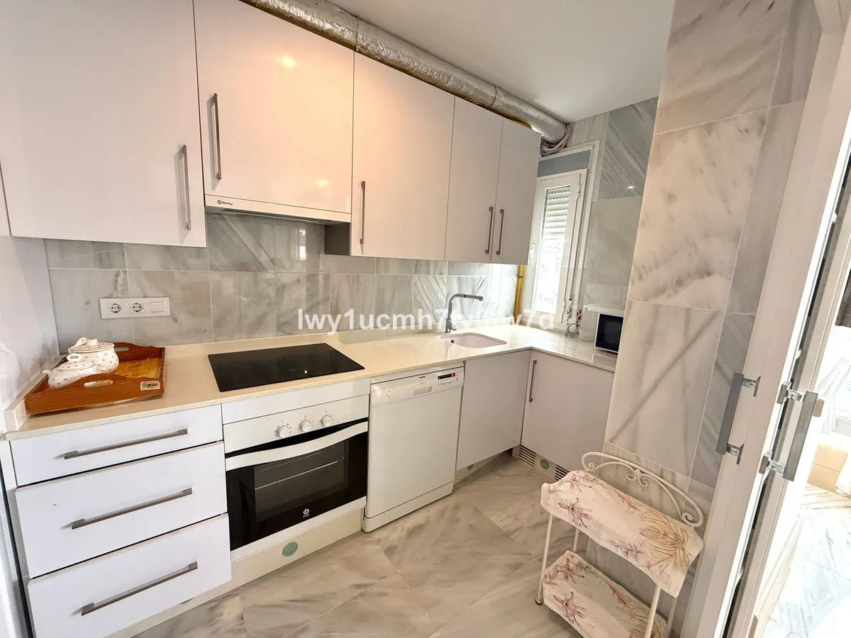 8b4b75b9-6493-4880-8670-34f080d11759