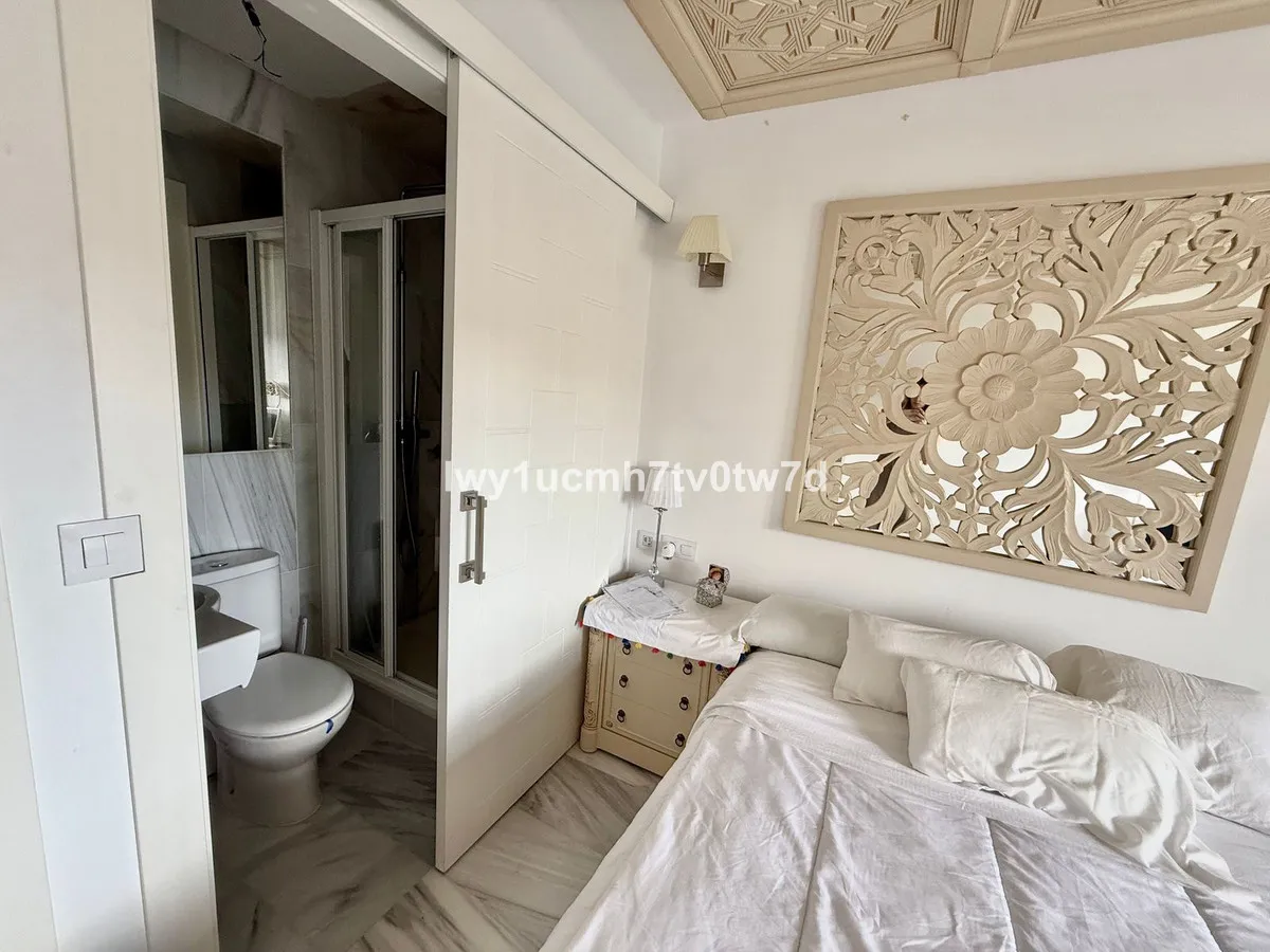 a5164fbe-7c84-4f08-82db-5dd4703d9fdf