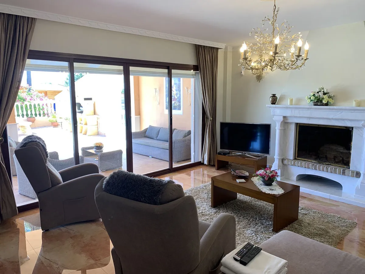 21c69c36-1e13-459d-aee5-2ade16845f0c