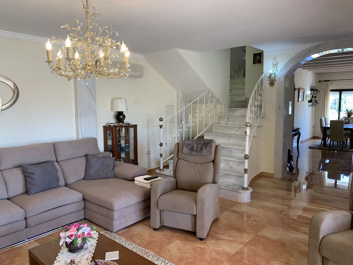 d20db540-5c21-4fbc-8413-3ef4cbf51e37