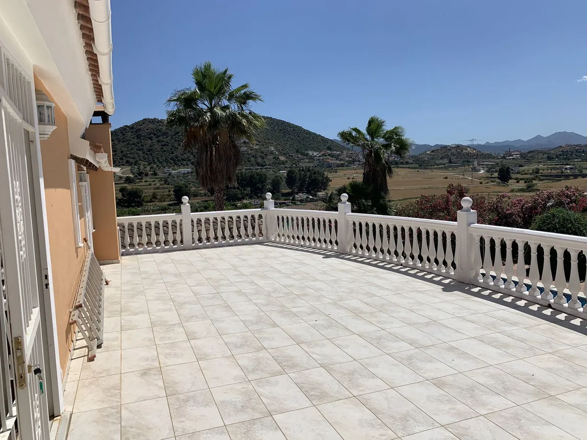 d252c6ba-9f7e-484d-8710-a1a48dd0f85e