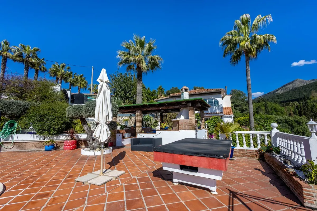 2e8247ce-0b7a-45d4-a5d7-2c9b9801613e