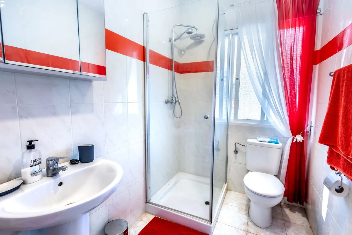 a1e822a1-f667-474d-bc42-962af35bad8d