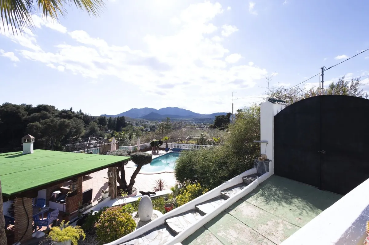 cf51713d-15d6-4437-95a7-df81a62beba0