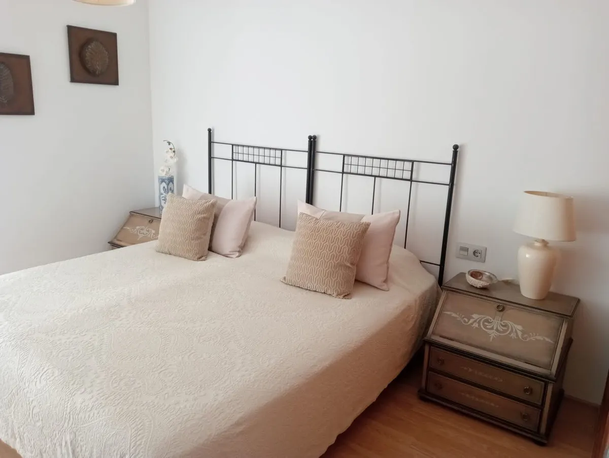 2ab01c21-f521-47e9-b189-9b3e8af4e2e5