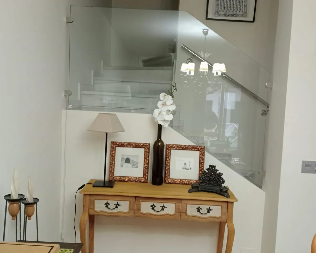 8d4bf19a-45e6-472b-a624-678c9c5f39db