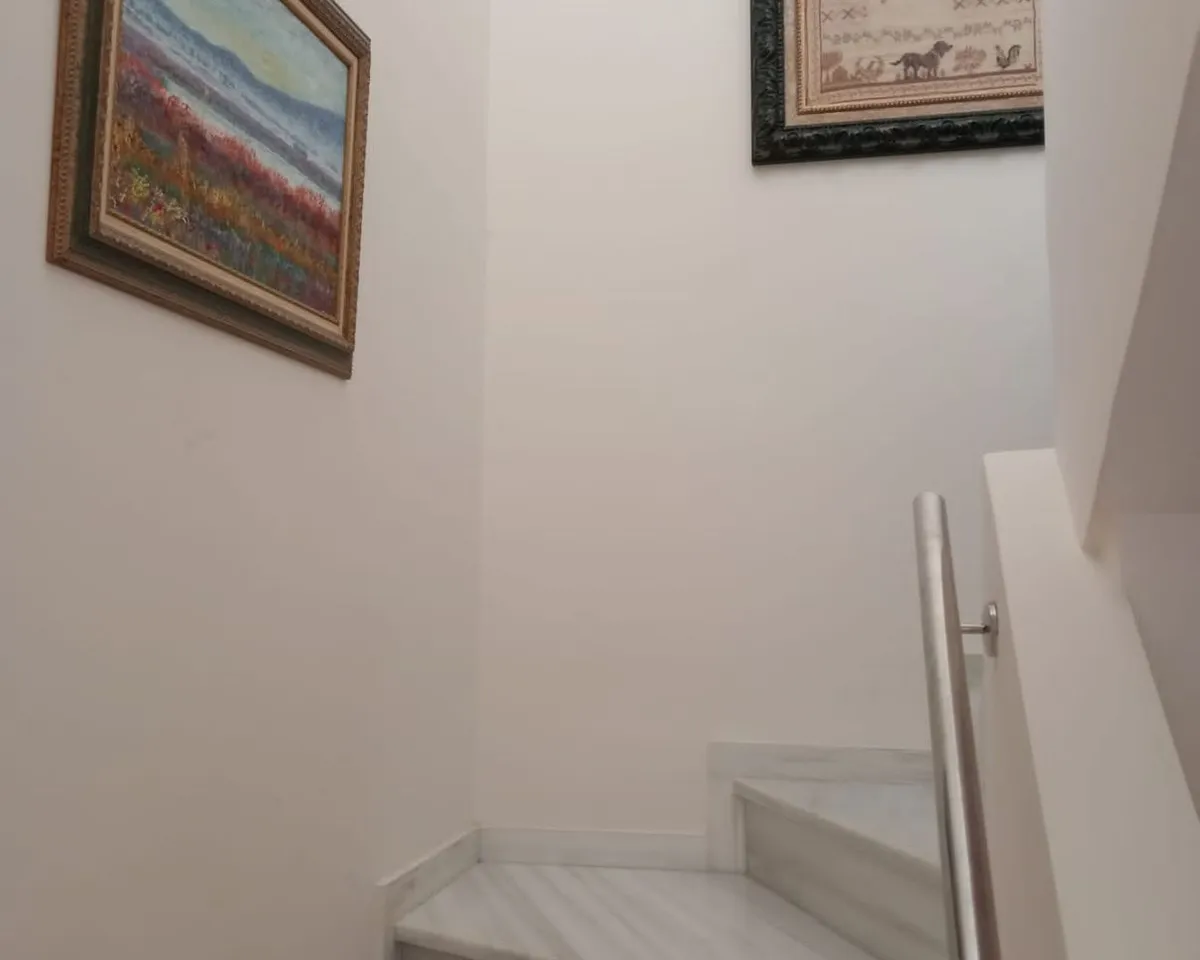 d2f6aec5-79c5-446c-8bc4-b8f53b21611e