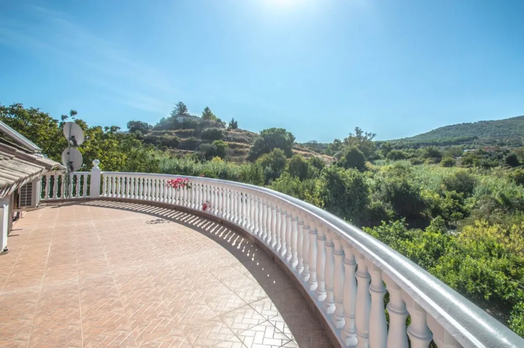 0d1f6441-59f0-40d0-8fbd-01548500dba4