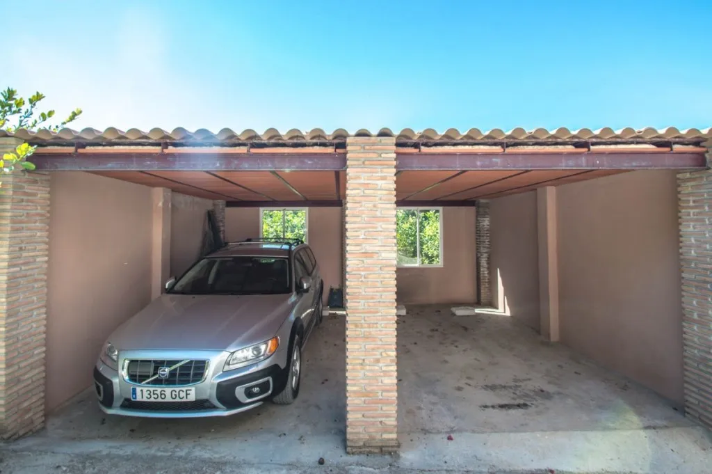 39b59033-f9cd-4a69-bb36-f5b0024fc0a1