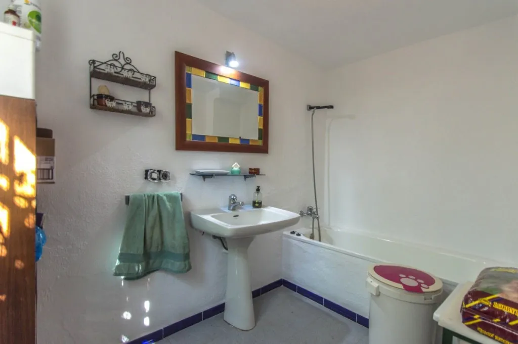 fa6ad23f-a2fd-4506-8973-75f05691159e