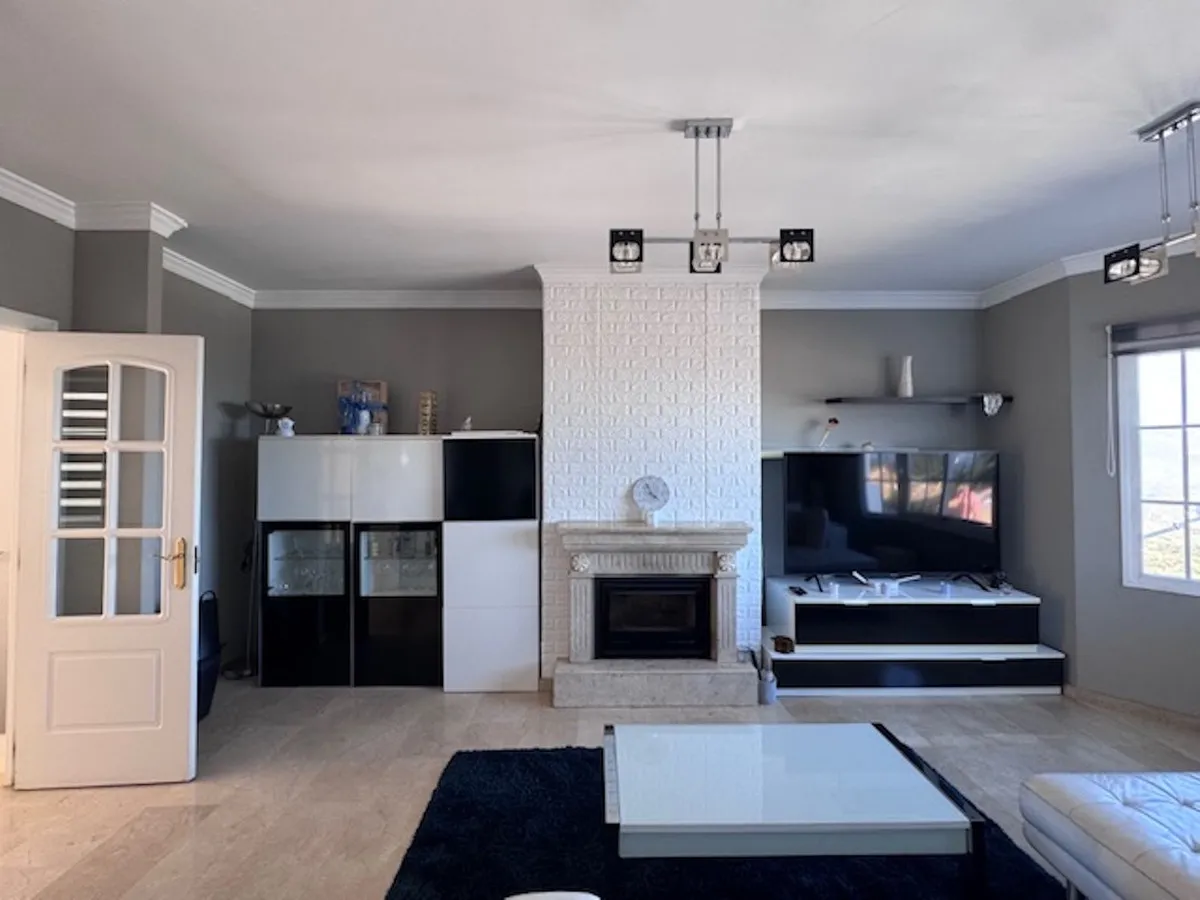 bce95c2e-791a-4e9b-ae18-5544e7889e7c