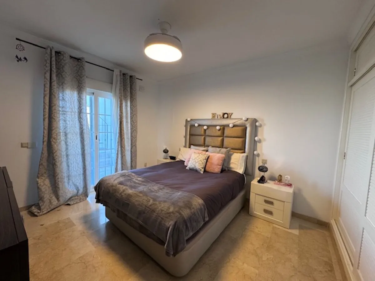 c7685a84-bbaf-49db-93f3-79fed6f2eeab