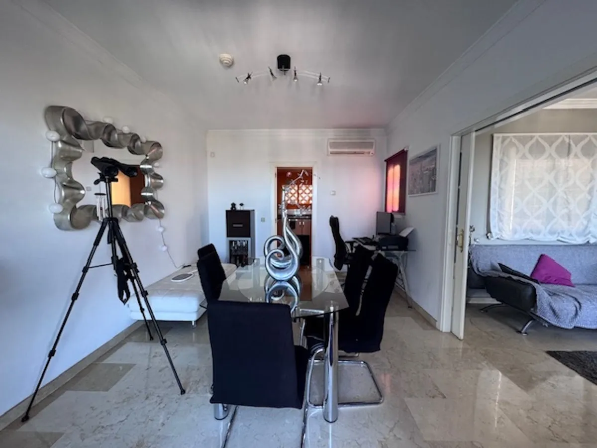 f8a50524-0250-4237-80b3-e1f593cbc8a5