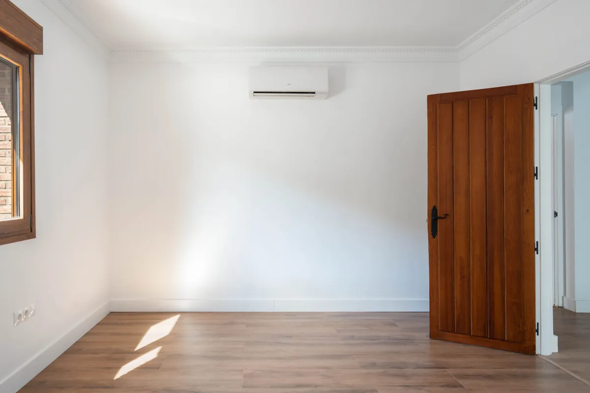 24b60d8e-ff77-4964-a45a-83c69996324f