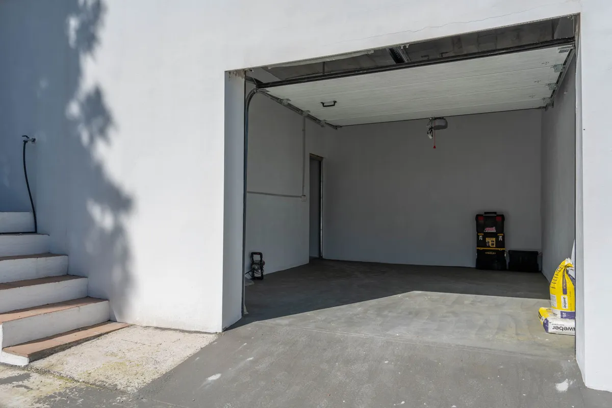 a2986c6d-0610-4595-94d3-7bda30fb3534