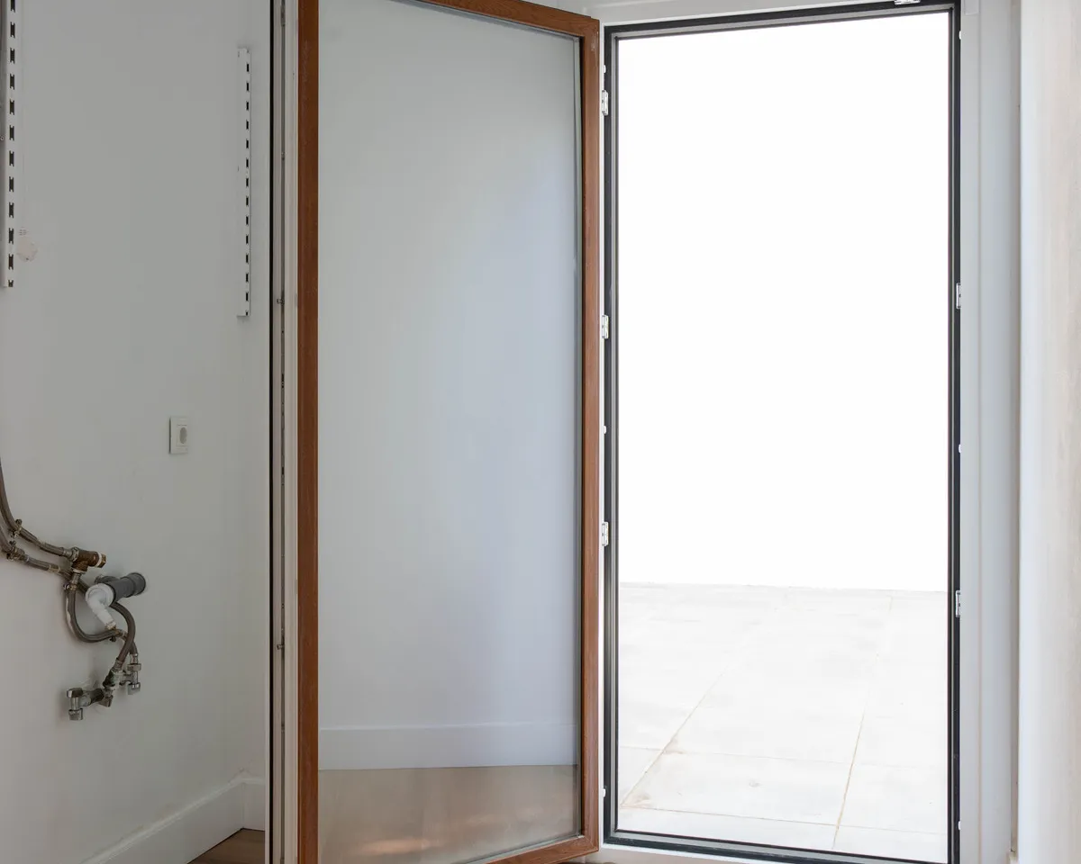 aeeb37a8-0ba7-4b29-a6d5-8e4ccd964b2f