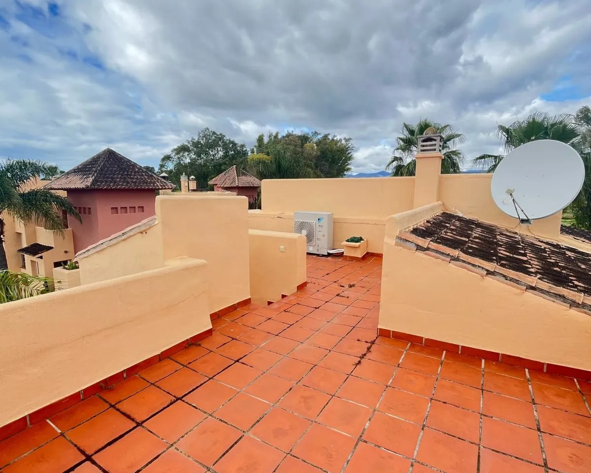 74b5c211-a982-4ee7-81f8-5412df37e7b2