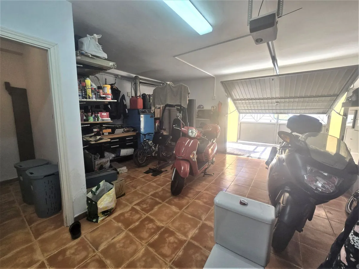 9bcdbaa2-1635-4049-8268-05aed5f98e5a