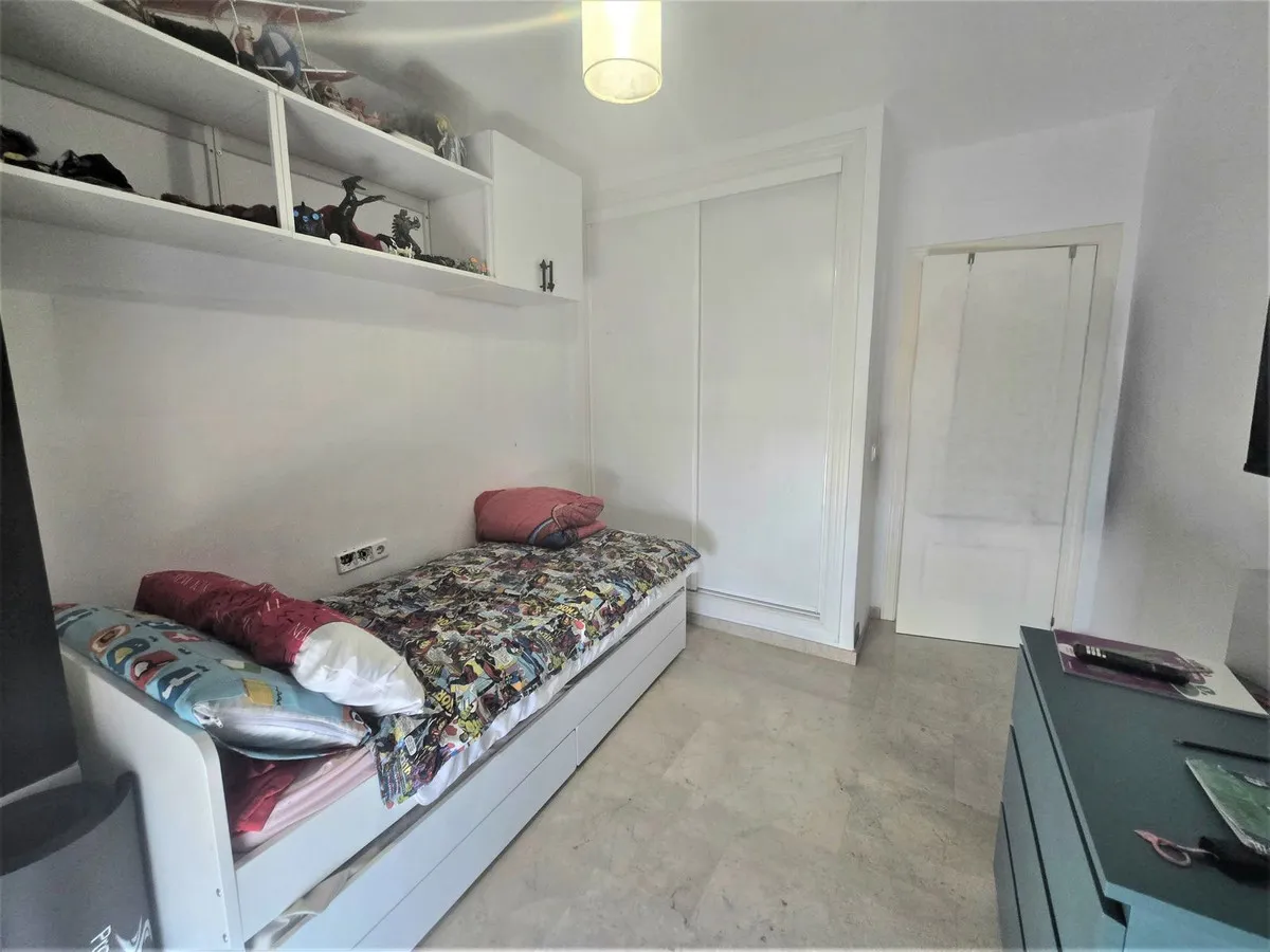 ccdcc18a-6570-46a4-9c1e-641f27d82beb