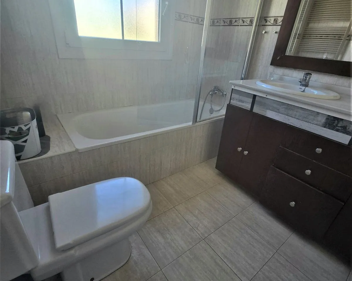 d52c2657-e73d-49bb-857a-f4c03405fec2