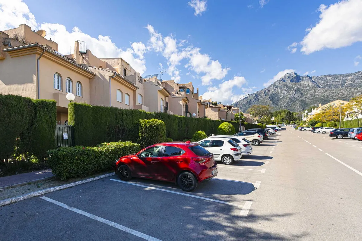 3d445717-6096-40ed-bca0-7dd9996f8cf2