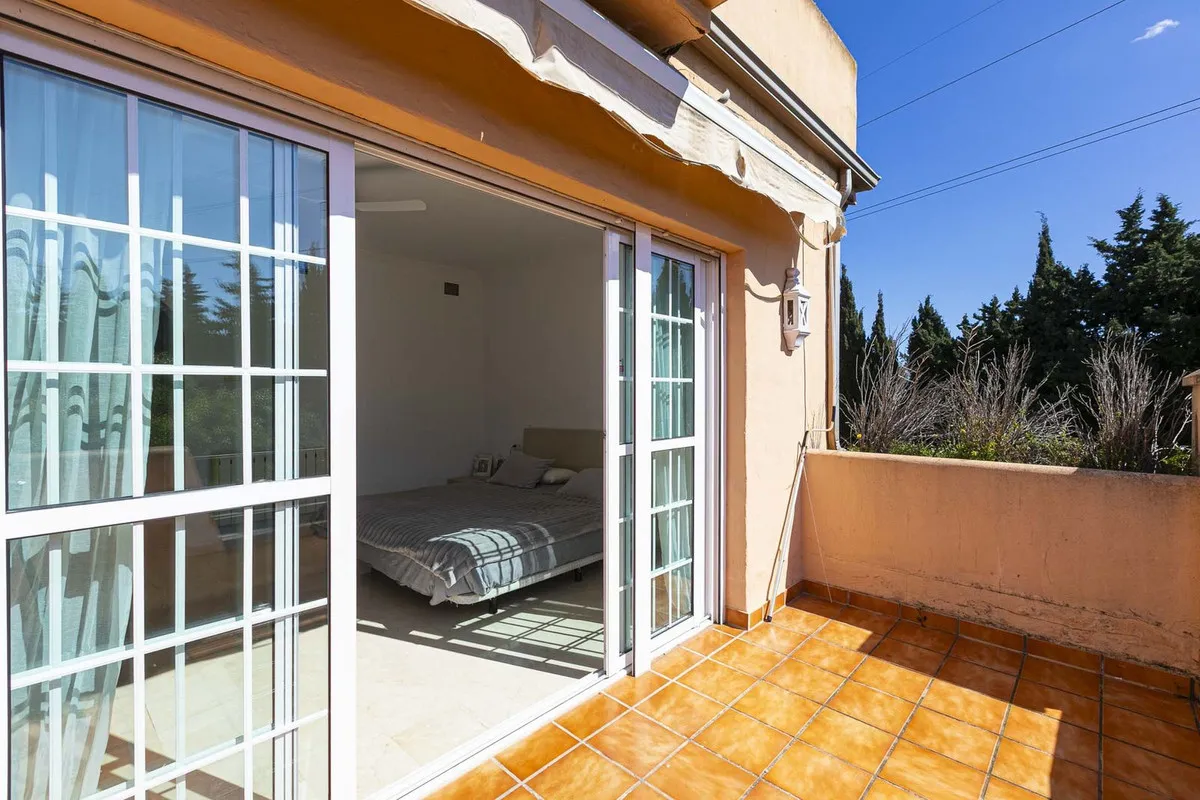 617996fc-cbe4-445d-81f7-c06af6def15c