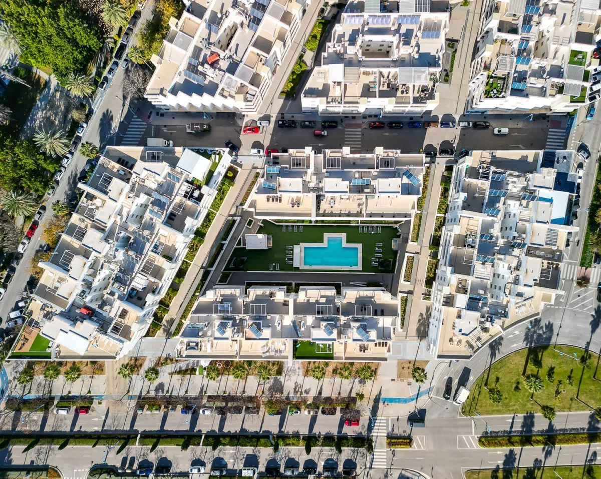 586f8880-3470-407e-b44a-2fff7bded511