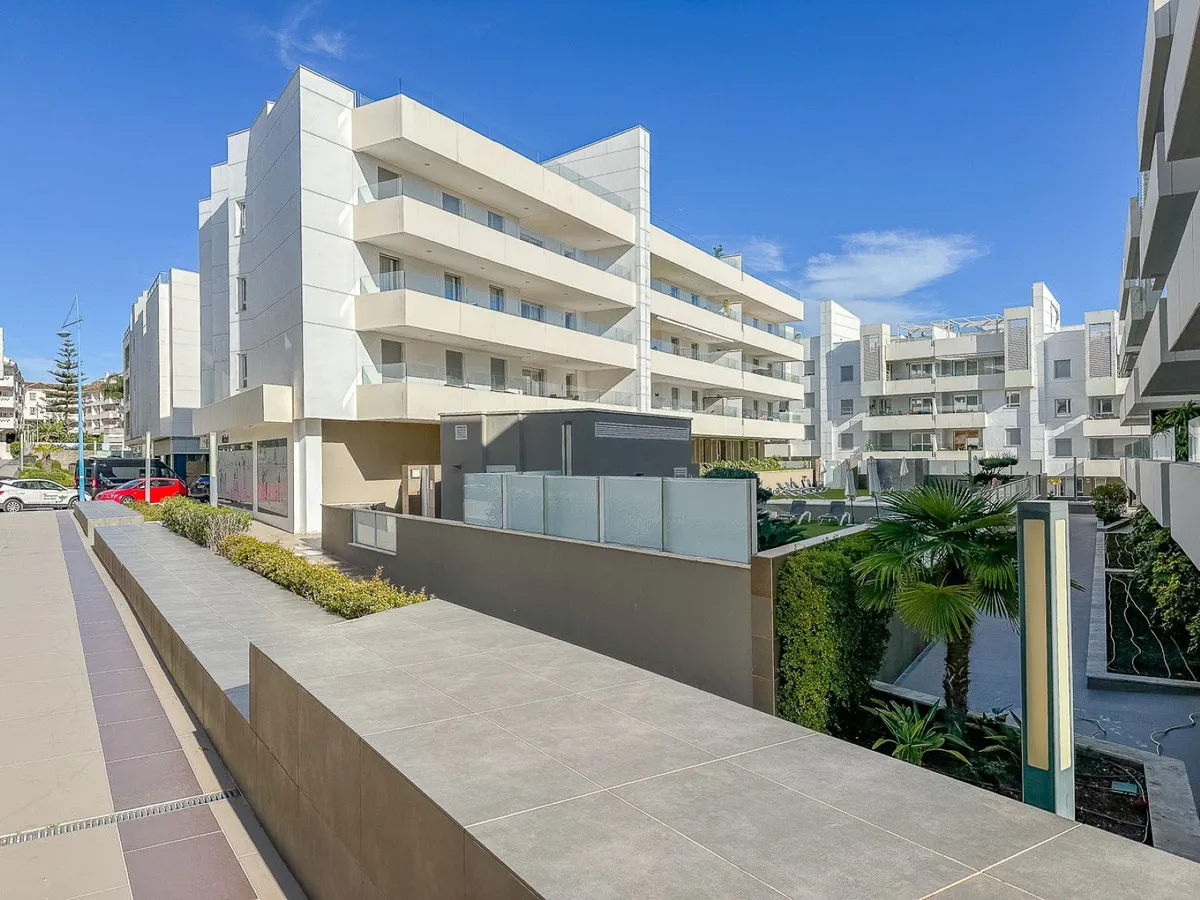 a3baffcc-0c58-4789-89e4-4dc4ef9d5942